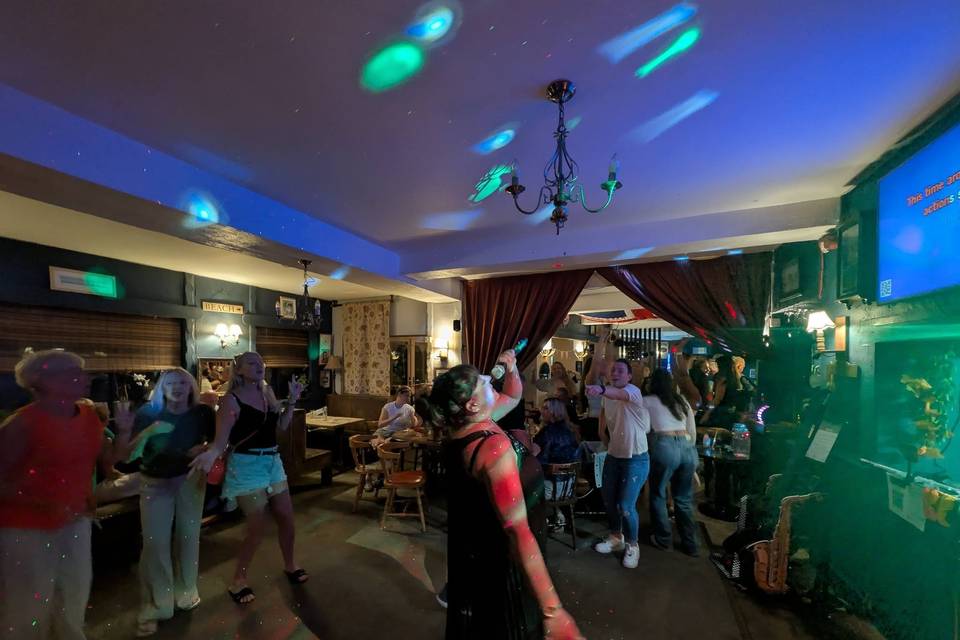 Pub Singers 5