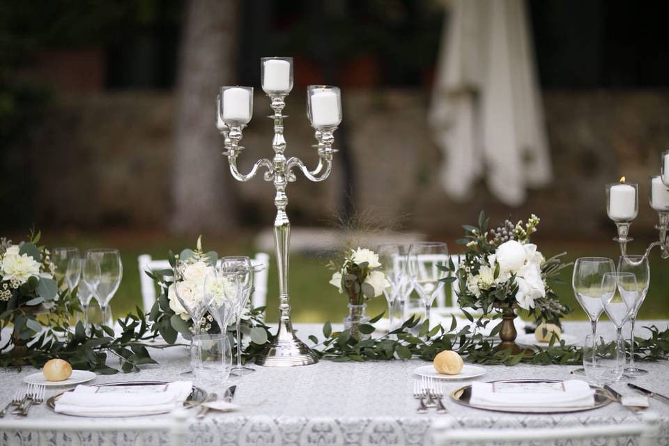 Table setting