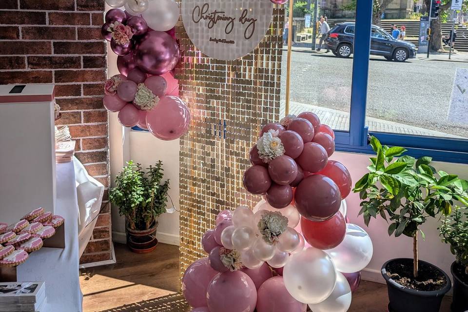 Glitter Wall Balloon Display