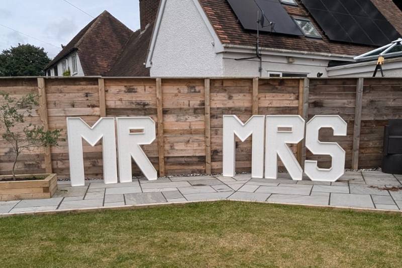 MR MRS - Light Up Letters