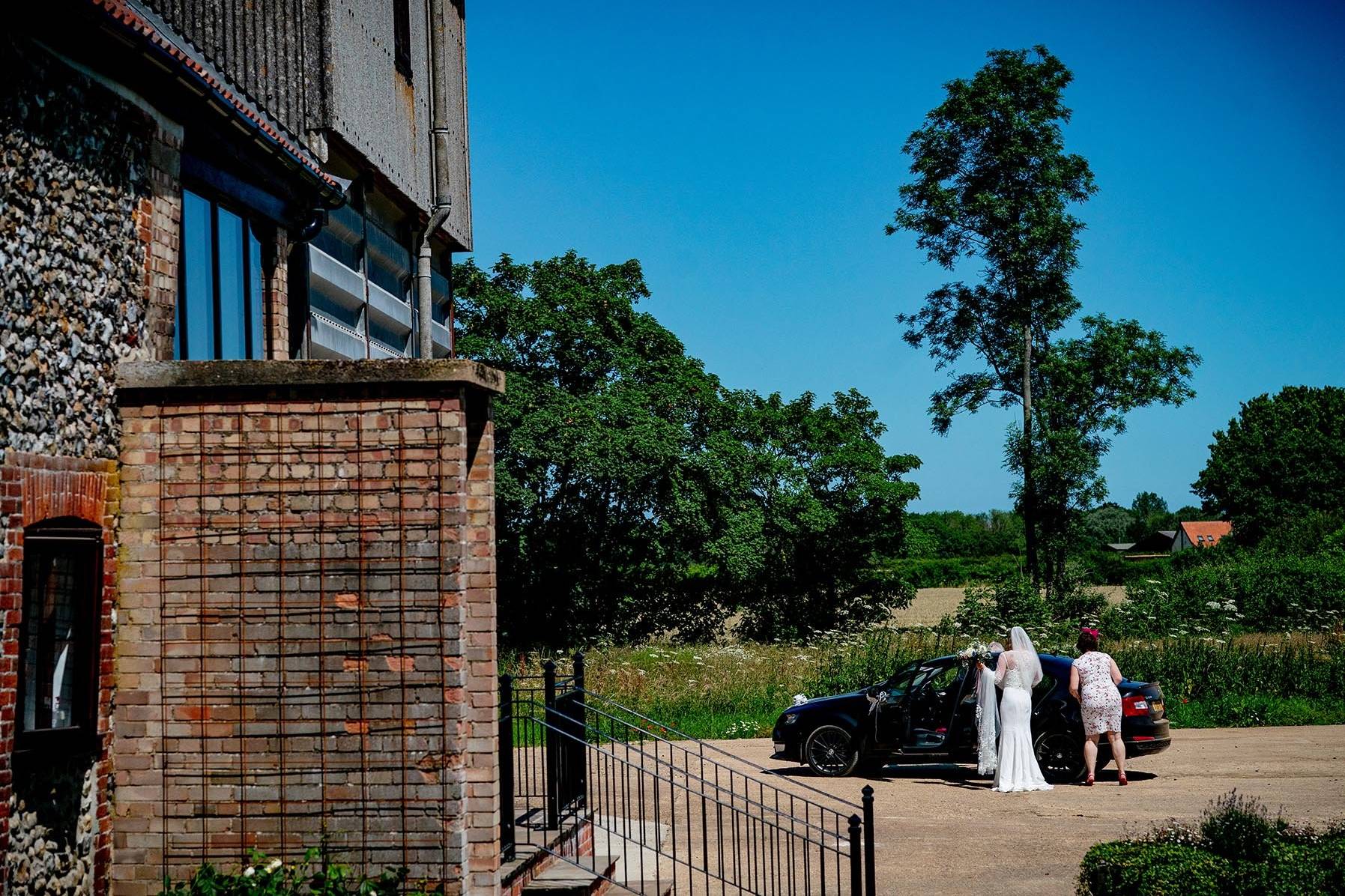 Curds Hall Barn Wedding Venue Dereham, Norfolk | hitched.co.uk