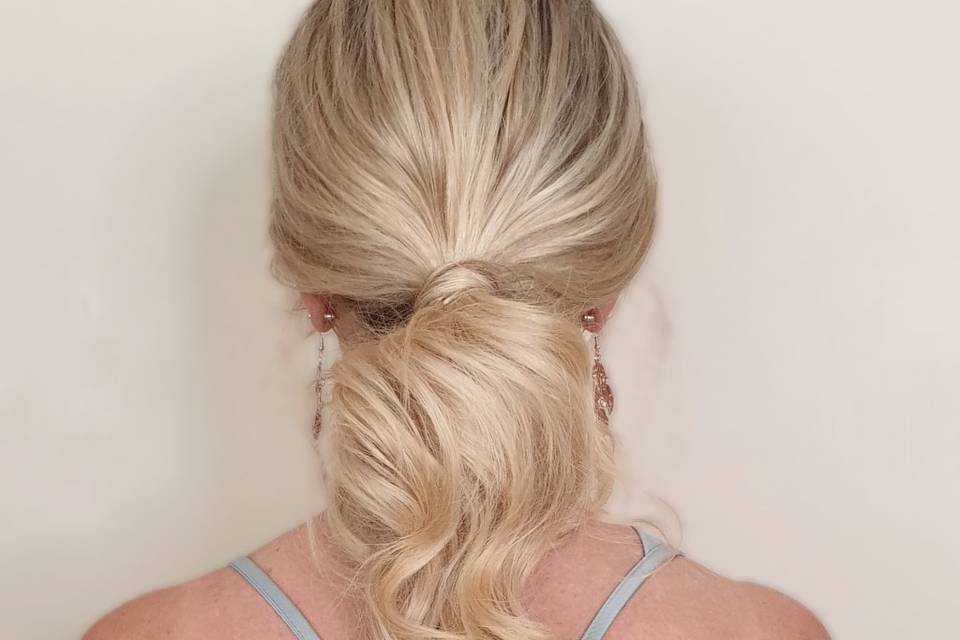 Wavy Ponytail