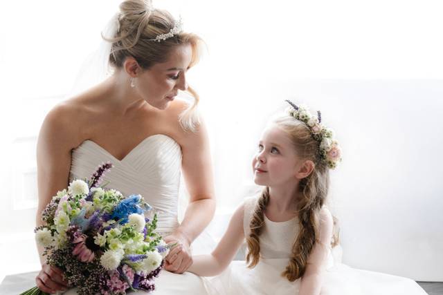 Bride & Daughter moment