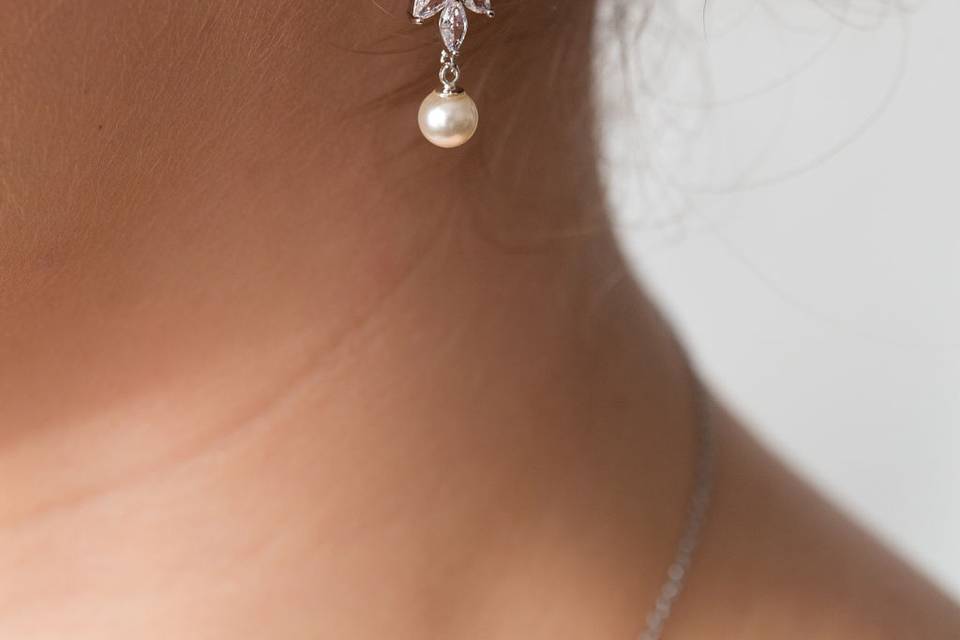 Pearl drop Earrings