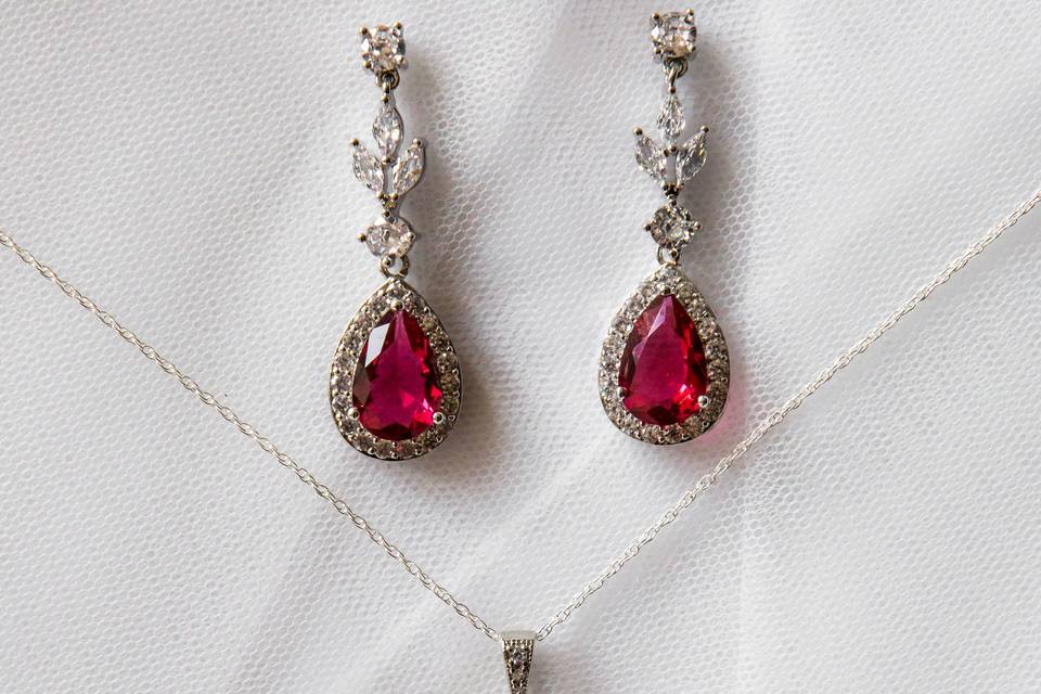 Red Teardrop Jewellery set