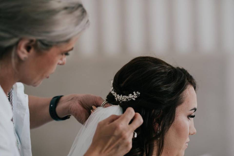 Pearl Crystal hair comb