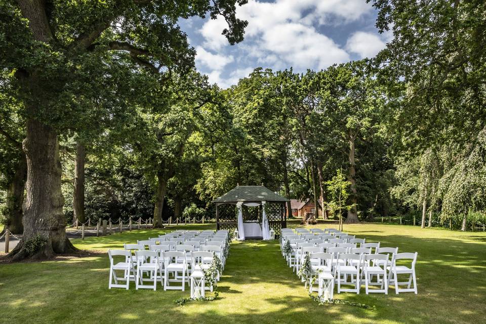 Outdoor Ceremony