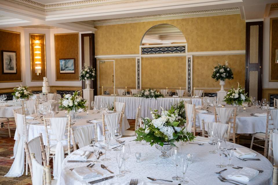 Restaurant Wedding