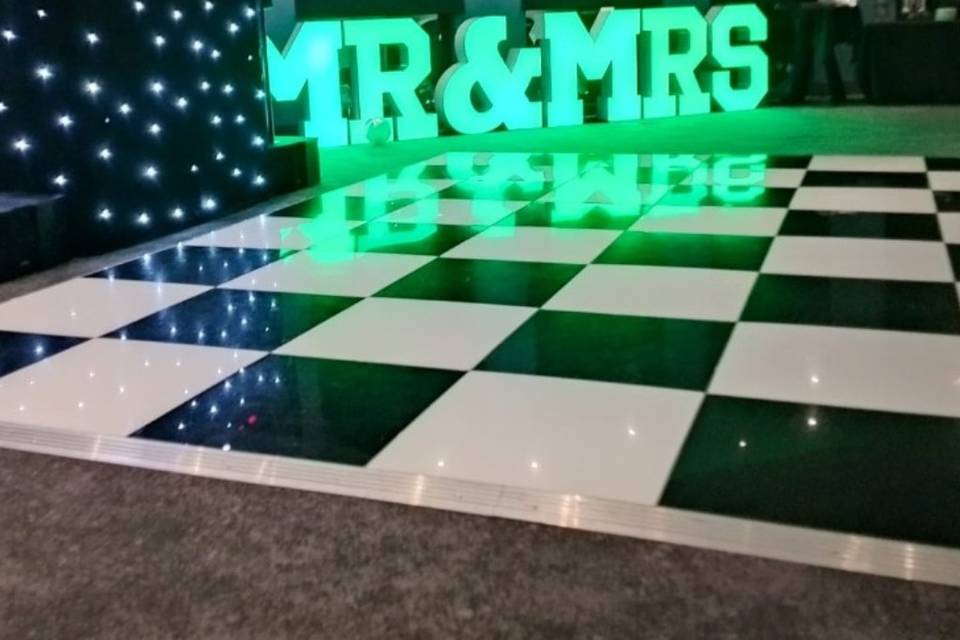 We can source lettering