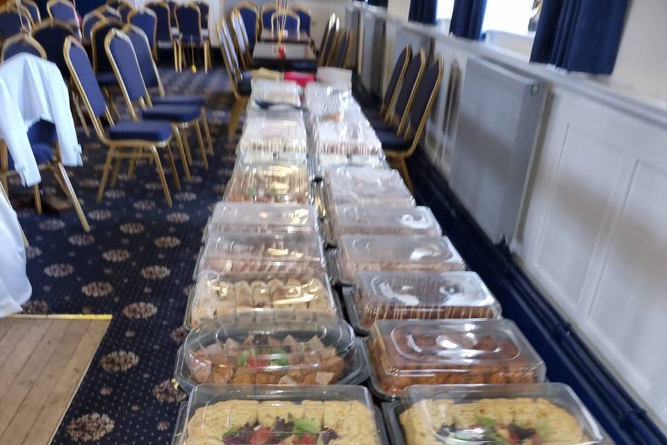 Buffet food