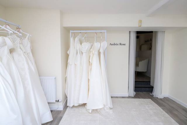 Fitting room entryway