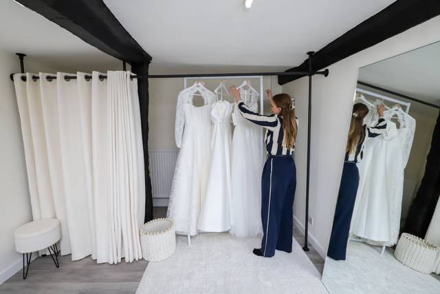 Gown inspection area