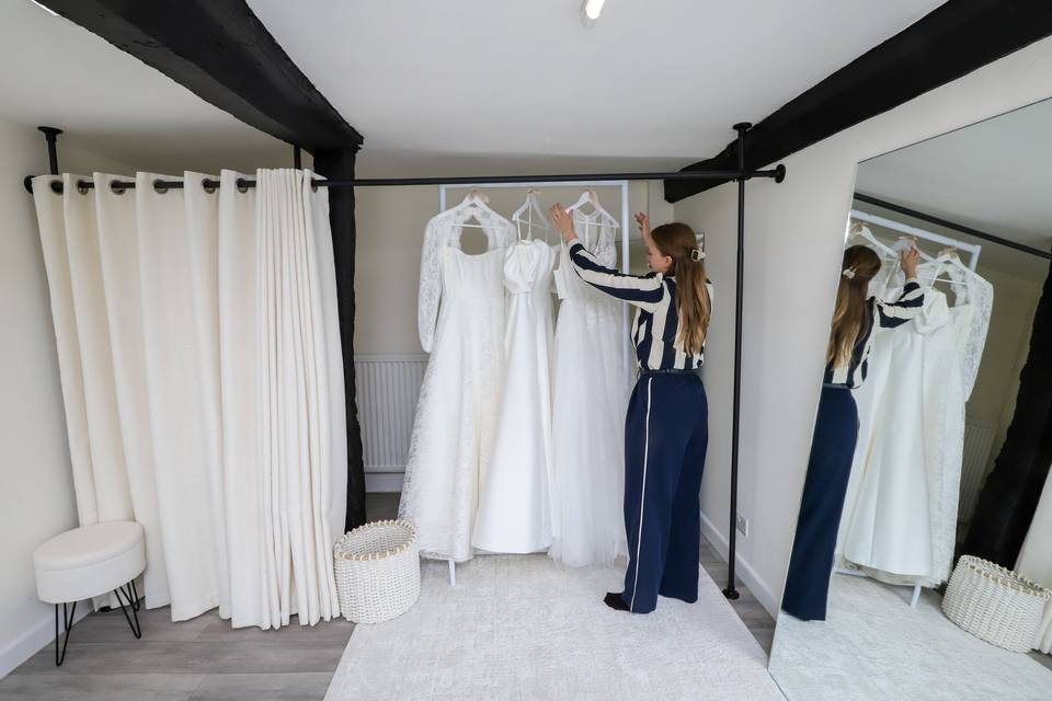 Gown inspection area