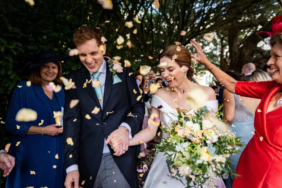 Confetti tunnel