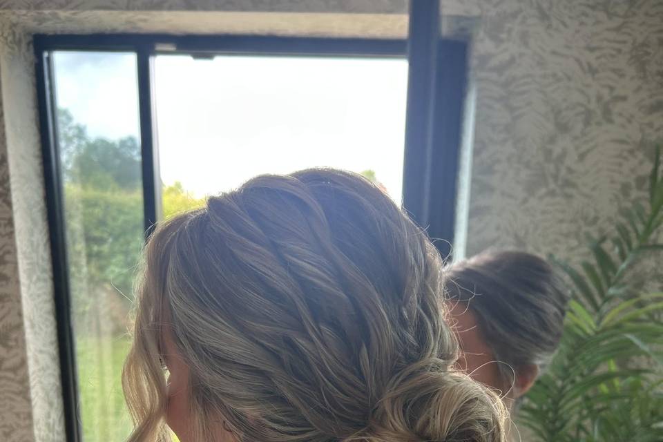 Textured low bun