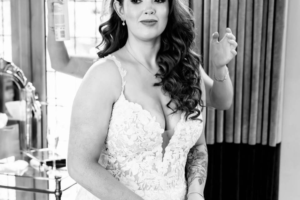 Bridal hair & makeup by me