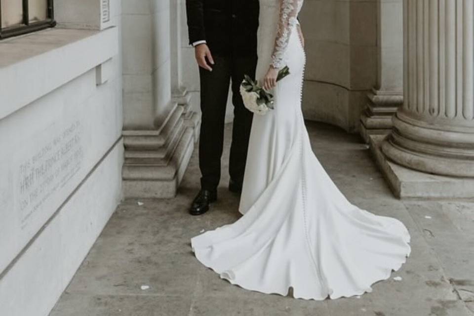 Bridal hair & makeup by me