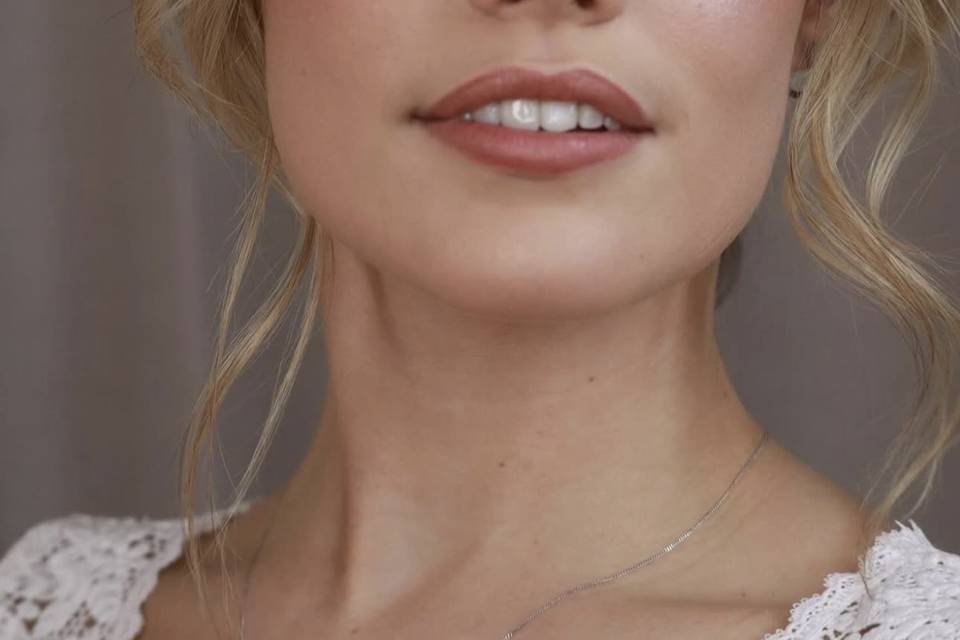 Bridal hair & makeup by me