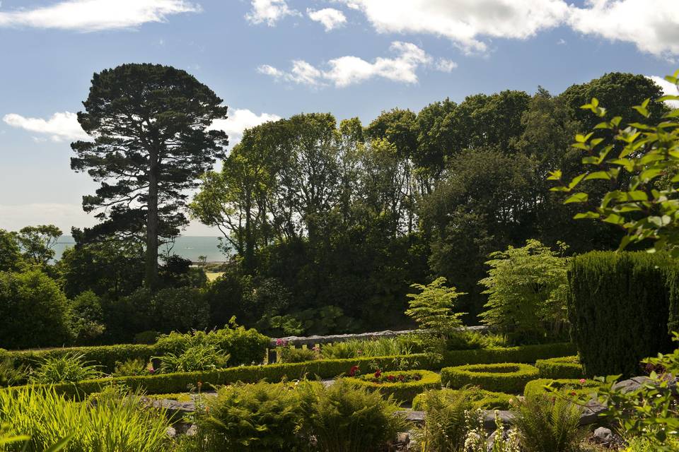 Sea views - lower gardens