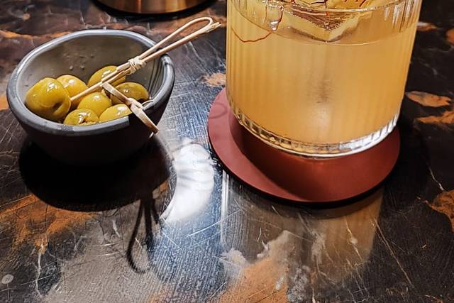 Charming Cocktail Bars