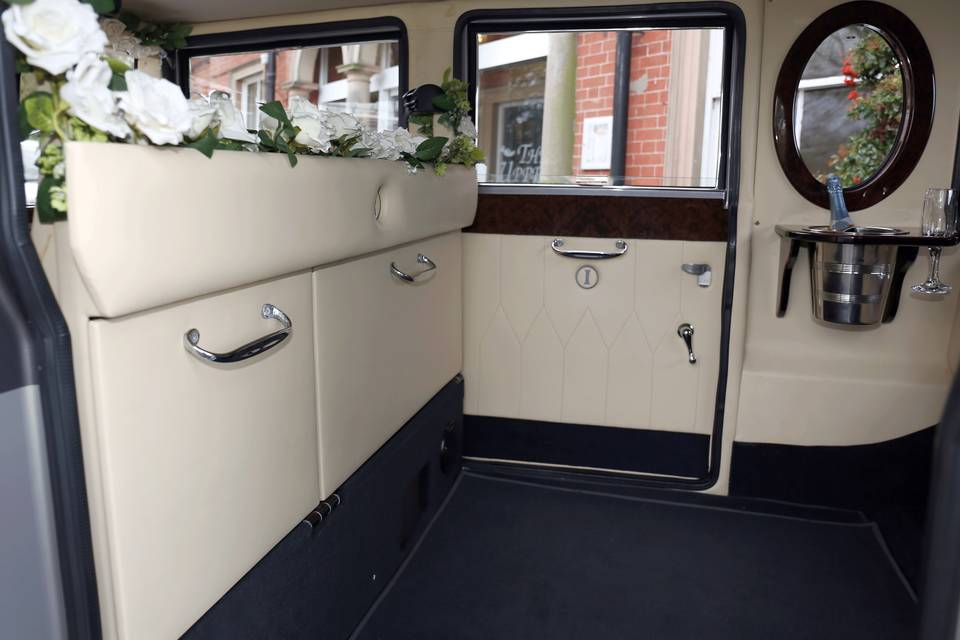 Lincoln Imperial seats 2