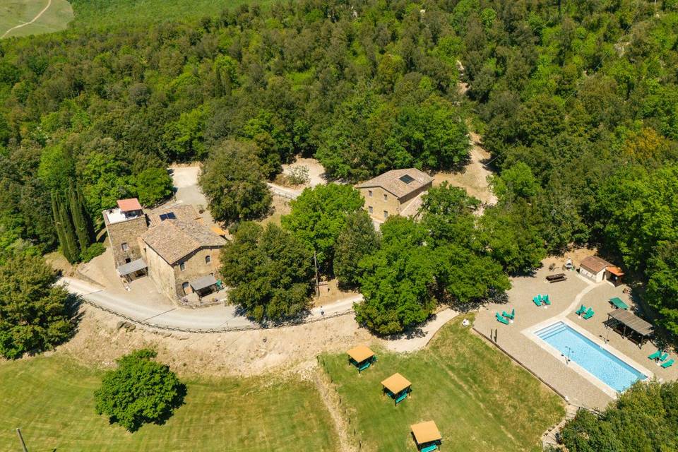 Pool and apartments