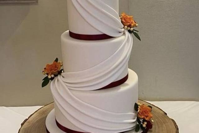 Swag and rose cake