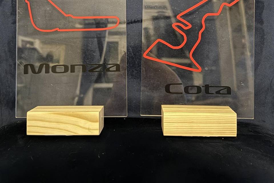 F1 Table Centres