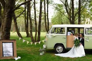 Buttercup Bus VW Camper Photo Booth