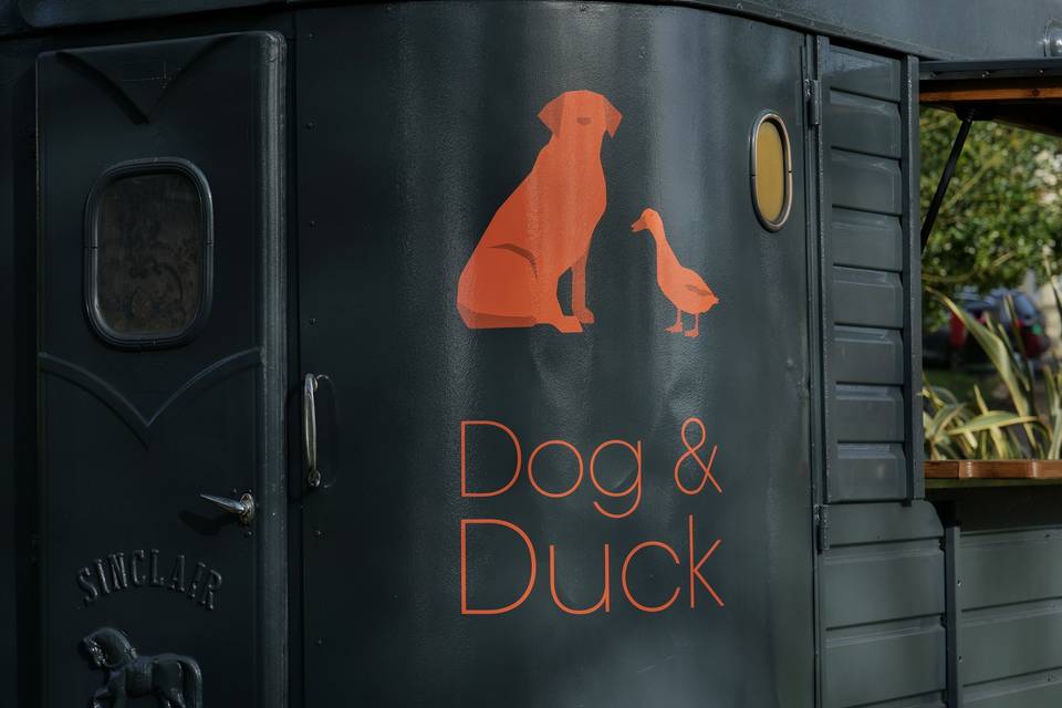 Mobile Bar Services The Dog and Duck Mobile Bar 18