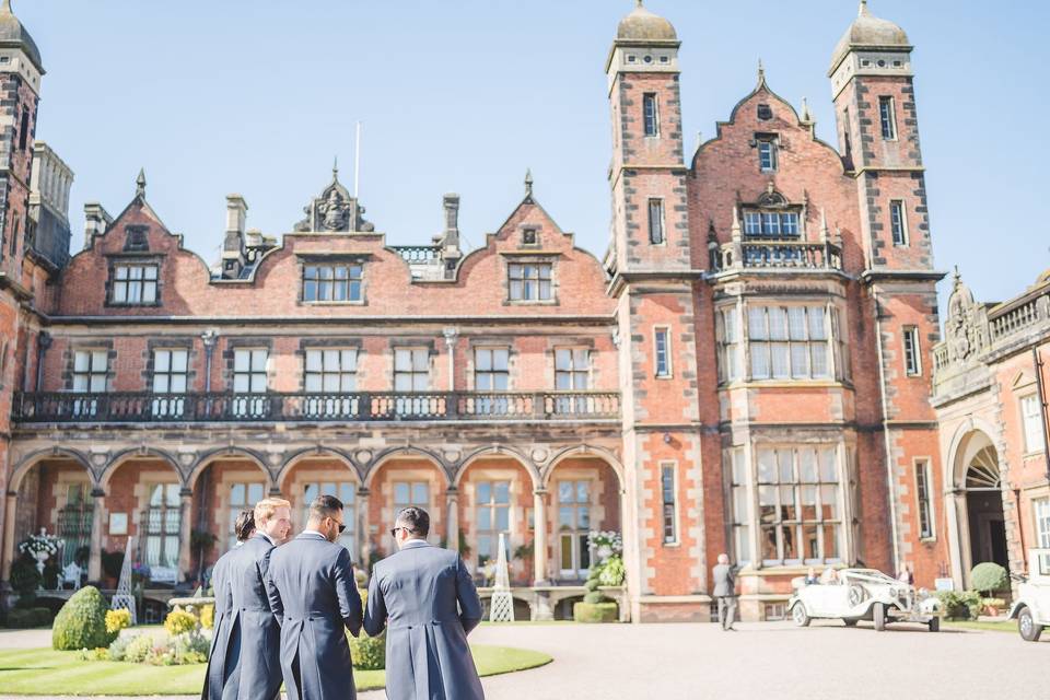 Main Courtyard (photo by Sarah Horton)