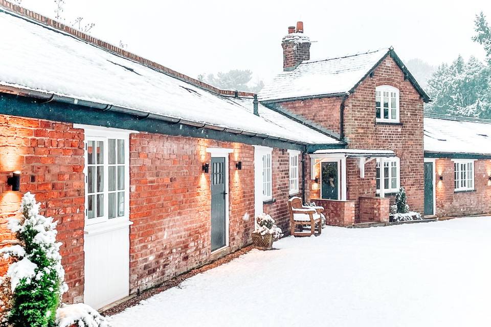 Lakeside Cottage in Winter