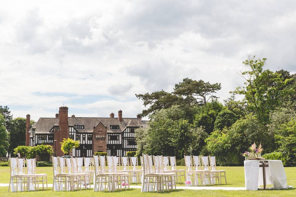 Outdoor ceremony