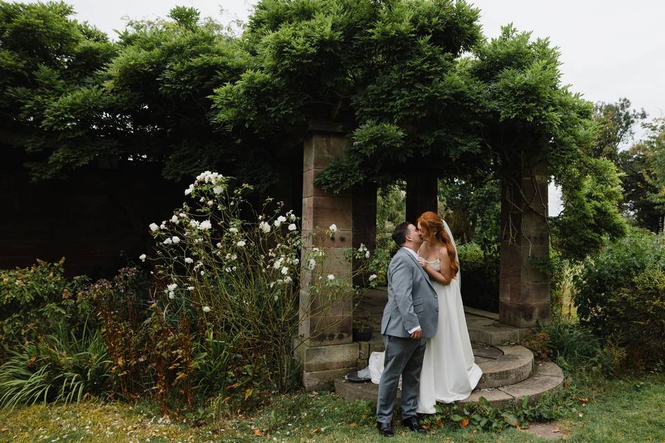 Gardens & Grounds