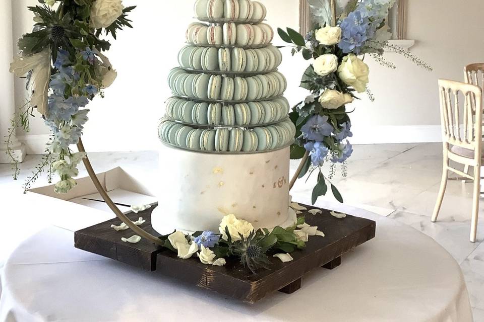 Macaron wedding cake