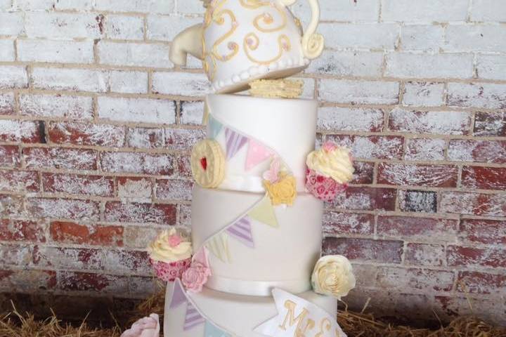 Suzy Blake Cake Atelier