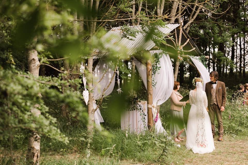 Woodland ceremony shelter