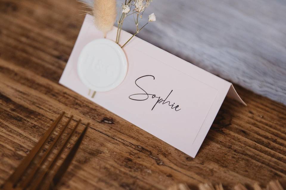 Dried Flowers Place Cards