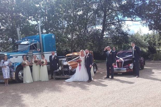 Wedding party arrives in style