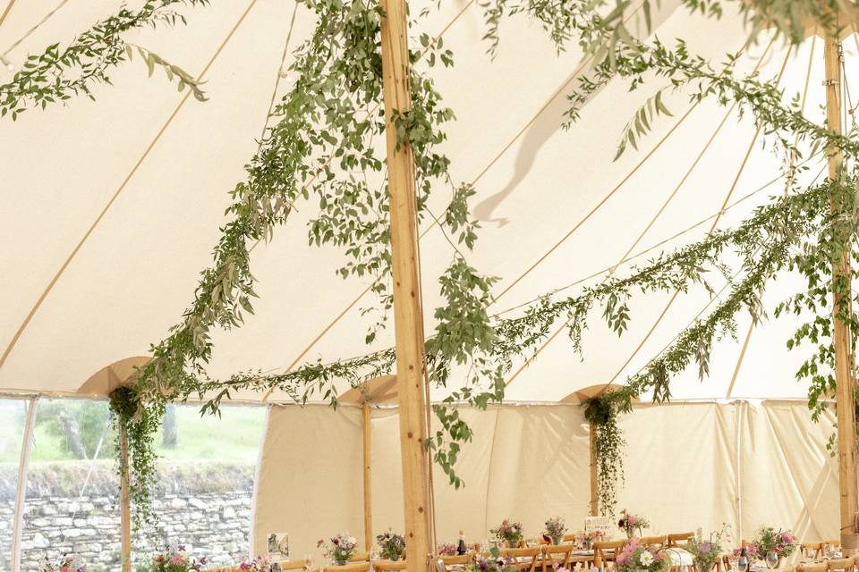 Wildly Natural Wedding Flowers