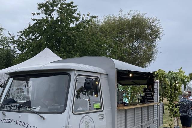 10th Wedding anniversary setup