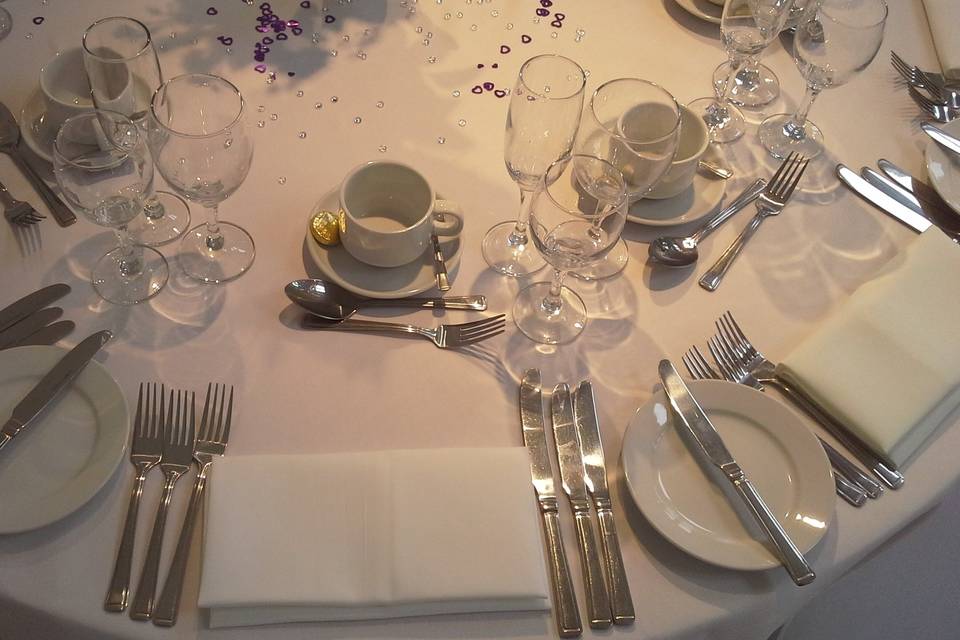 A standard 4 course place setting