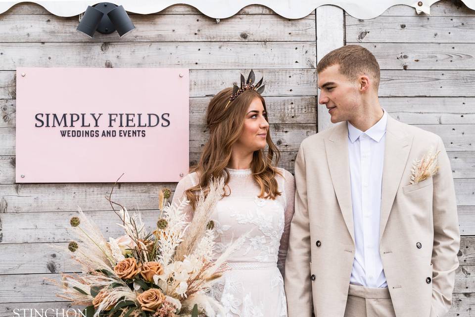 Simply Fields Weddings