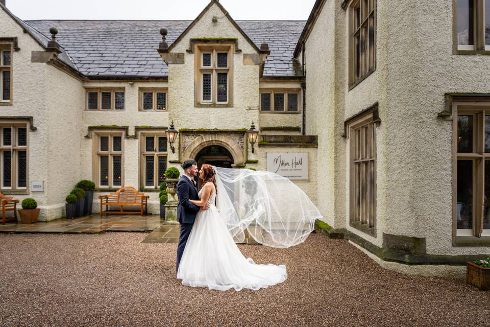 Mitton Hall Veil Shot