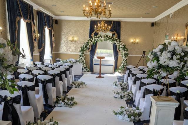 Floral ceremony package