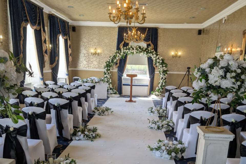 Floral ceremony package