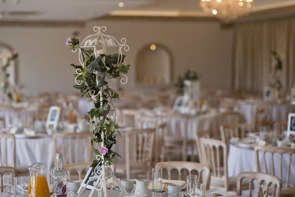 Birdcage Centrepiece