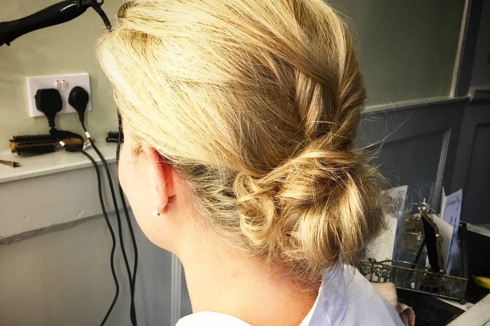 Bridal hair up