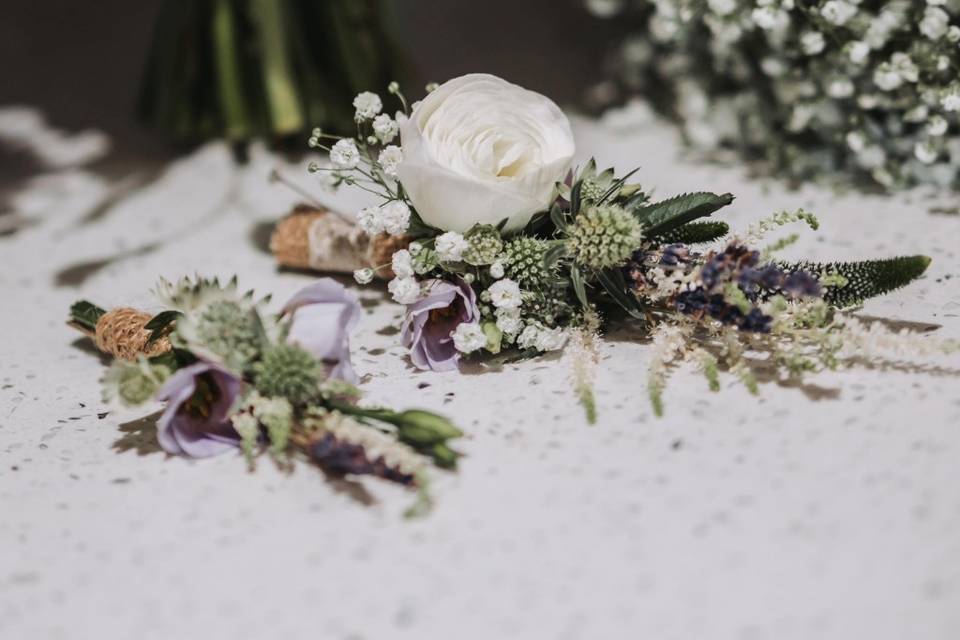 Whites & Lavenders Buttonhole