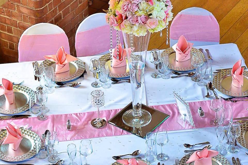 Tobas Events Pink